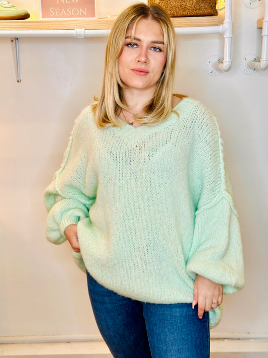 So soft and snuggly mint chunky edged lana wool mix oversized jumper