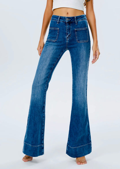 The Framlingham Skinny Flare jeans - mid wash