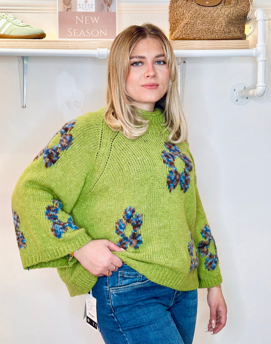 Super snuggly vibrant green chunky floral print lana wool mix jumper